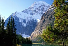 HTH Sports-阿拉巴一夫当关，伊朗闪电战击溃安哥拉—亚洲力量改写非洲赛场格局