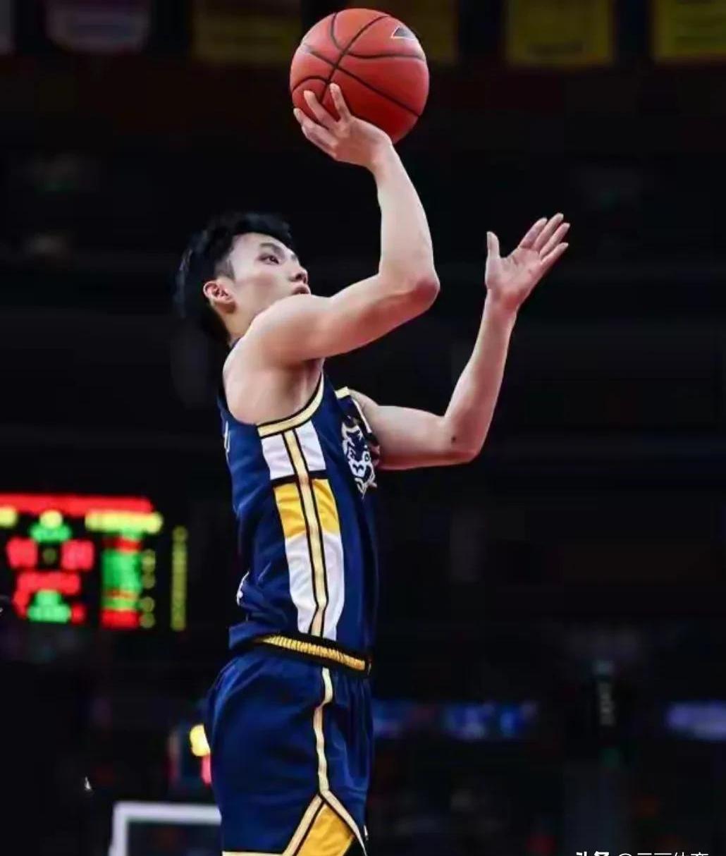 关于诺瓦拉U队：我们要全力以赴，为球队取得胜利的信息