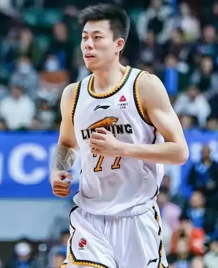 南京主场大捷，球员表现让人眼前一亮的简单介绍