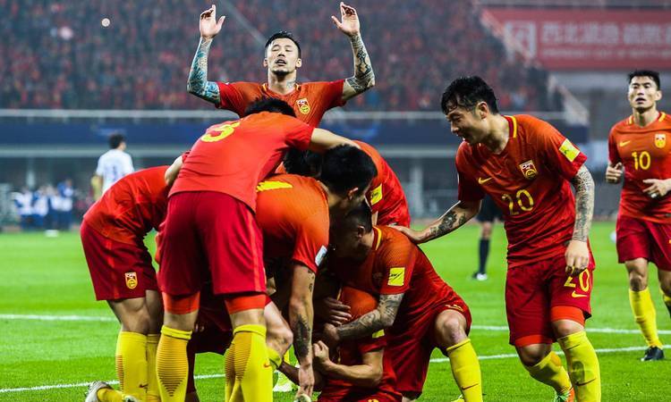 稳扎稳打！国内足球比赛球队备战抢分