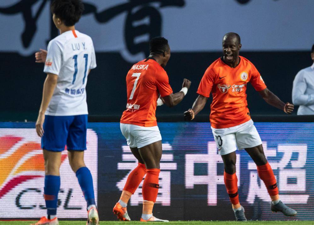 山西运动员创佳绩，为中超赛场增添新鲜血液