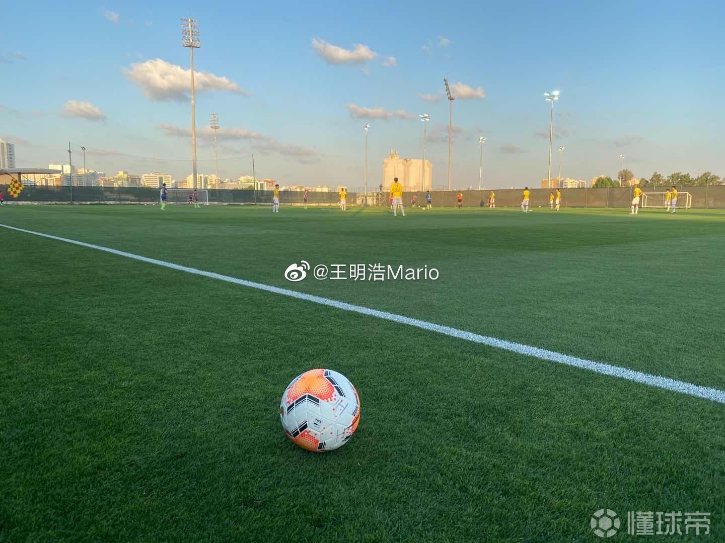 青岛黄海客场不敌江苏苏宁，表现疲态