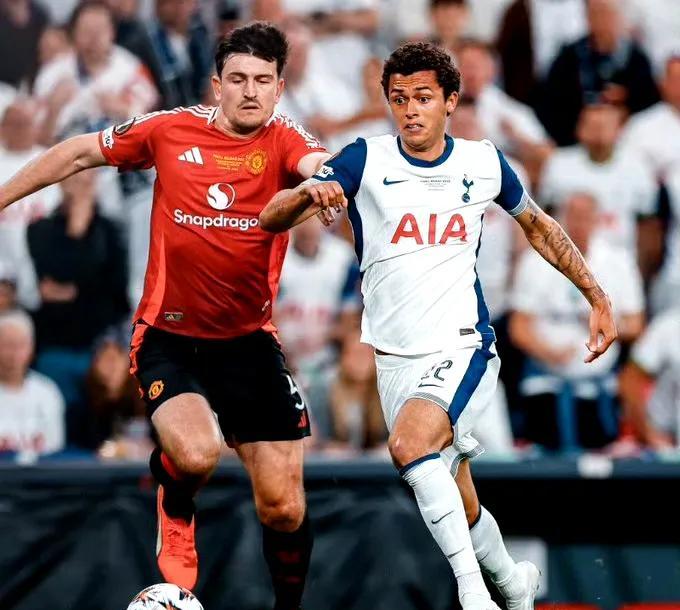 切尔西与热刺硬仗不分胜负，双方互有所得