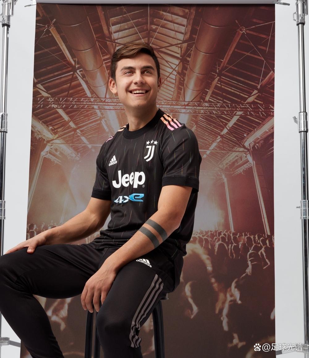 尤文图斯队大获全胜,备战决赛 尤文图斯队大获全胜,备战决赛