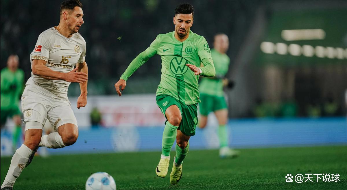 沃尔夫斯堡客场大胜，保持不败纪录继续领跑德甲排名